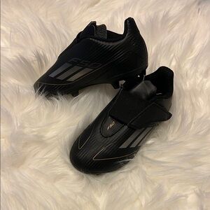 Adidas Kids F50 Velcro Soccer Cleats sz 11